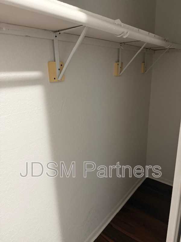 5605 W Warren Ave - Photo 5 of 13