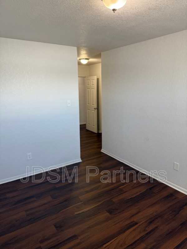 5605 W Warren Ave - Photo 7 of 13