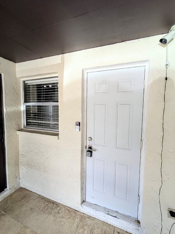 3385 Ramblewood Pl - Photo 2 of 46