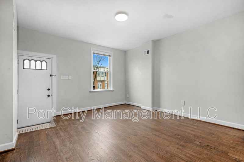 611 Oldham St - Photo 5 of 20