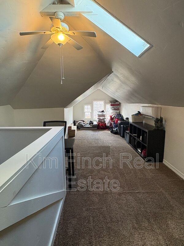 1149 S Lake St - Photo 6 of 43