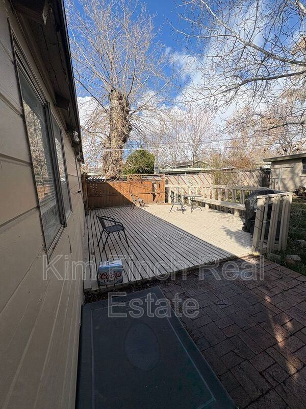 1149 S Lake St - Photo 7 of 43