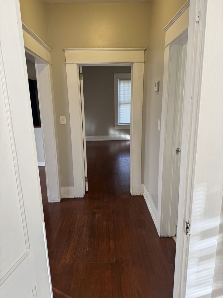 8305 4th Ave S - Photo 7 of 24