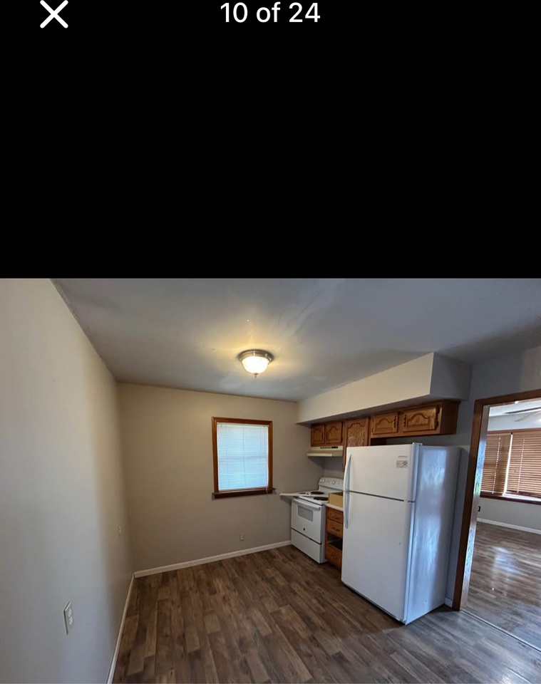 5176 Norfolk St - Photo 2 of 24