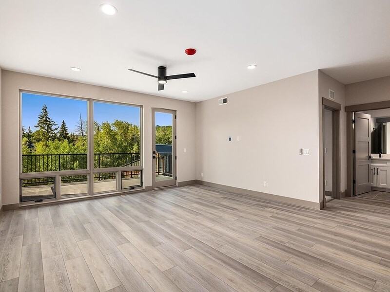 700 Blue River Pkwy - Photo 6 of 12