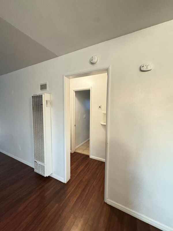 501 S University St #1-3 - Photo 7 of 13