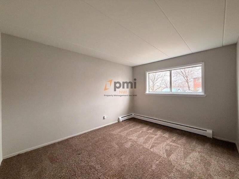 111 Harrington Ave #4 - Photo 7 of 11