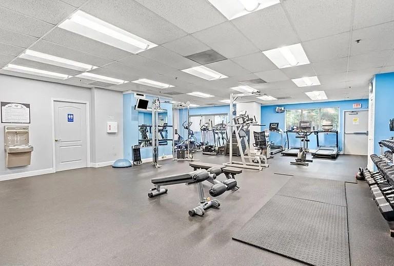 1211 S Eads St #1009 - Photo 5 of 22