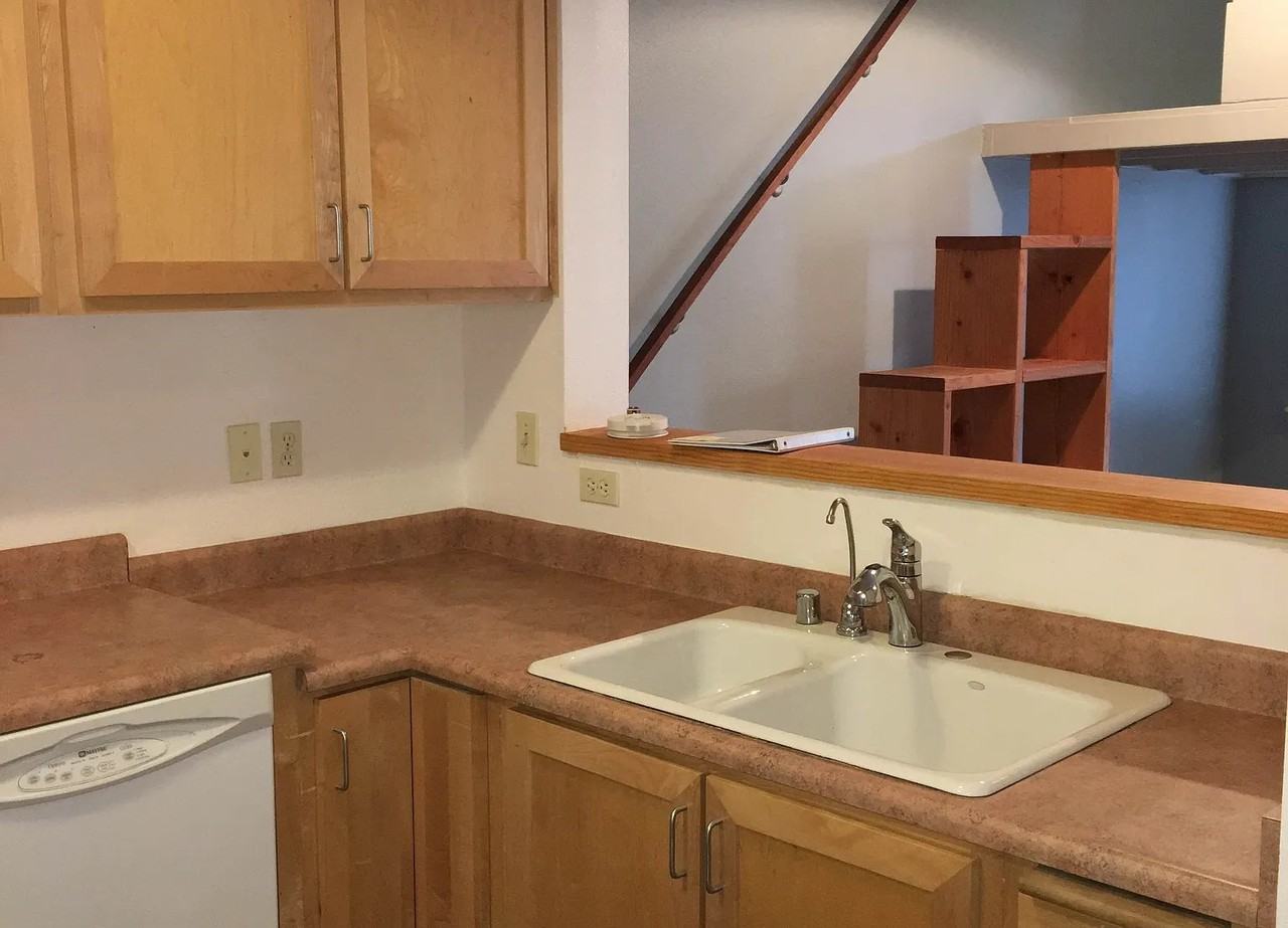 1350 Yulupa Ave #H - Photo 4 of 12