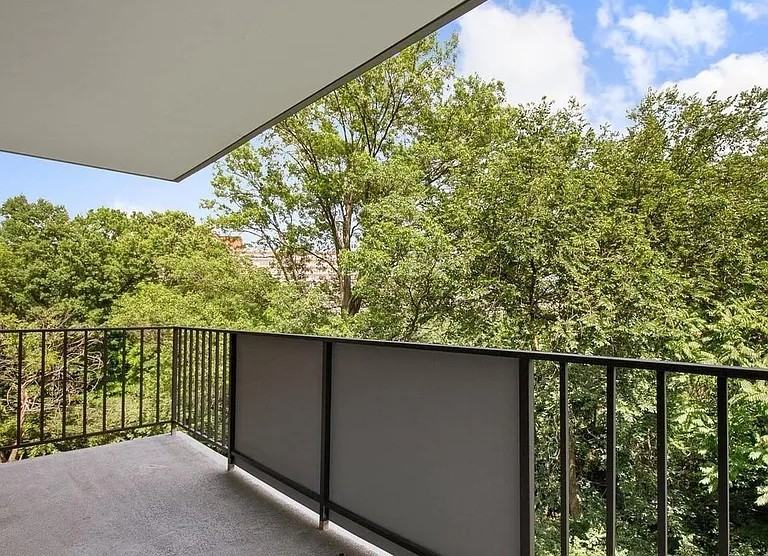 1515 S Arlington Ridge Rd #204 - Photo 2 of 16