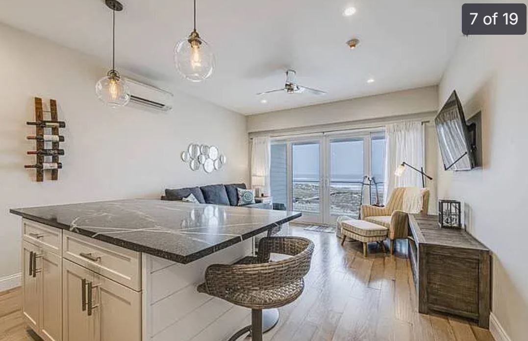 473 Dune Rd - Photo 5 of 7