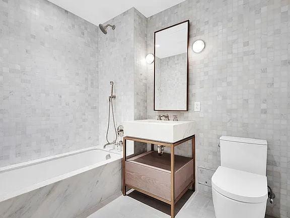 310 E 86Th St - Photo 6 of 10