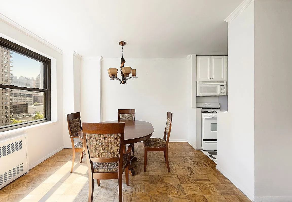 165 W End Ave - Photo 2 of 6