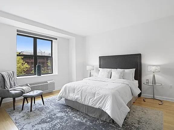 145 Park Pl - Photo 3 of 6