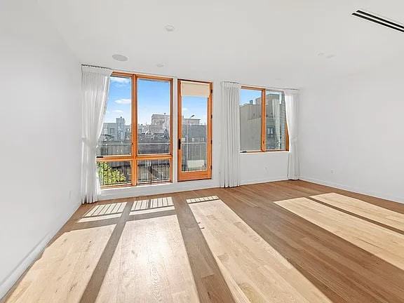 42 Rochester Ave - Photo 2 of 7