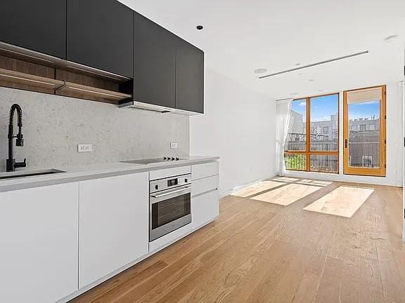 42 Rochester Ave - Photo 7 of 7