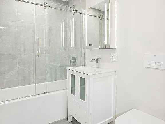 608 Ocean Ave - Photo 5 of 5