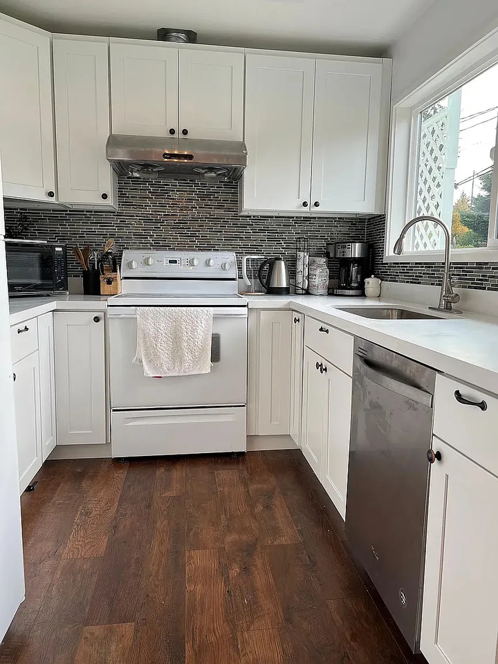 15438 Se 38th St - Photo 2 of 12