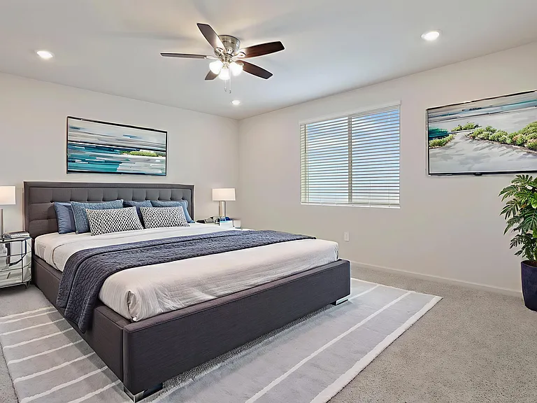 1748 Skagway Ave - Photo 2 of 2