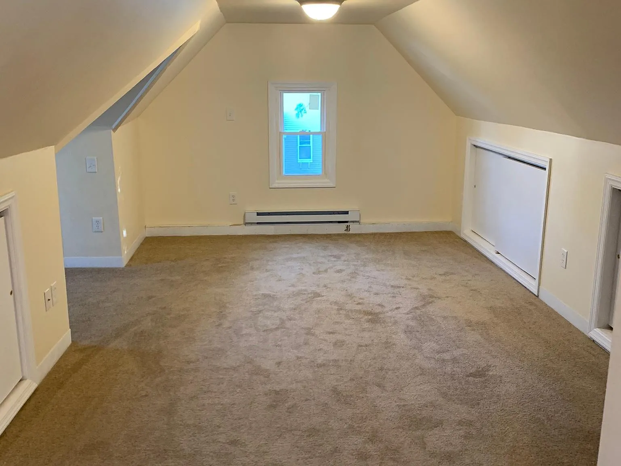 183 Denver Ave - Photo 2 of 10