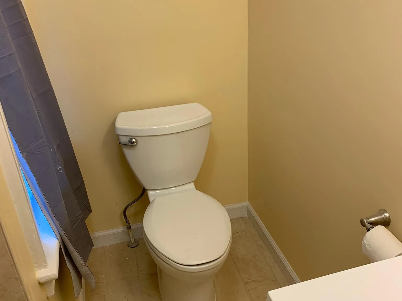 183 Denver Ave - Photo 7 of 10