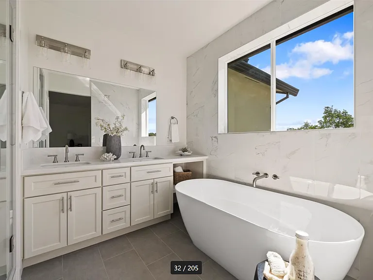 266 Swenson Ct - Photo 2 of 6