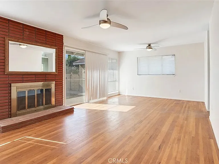 194 W Blaine St - Photo 5 of 10