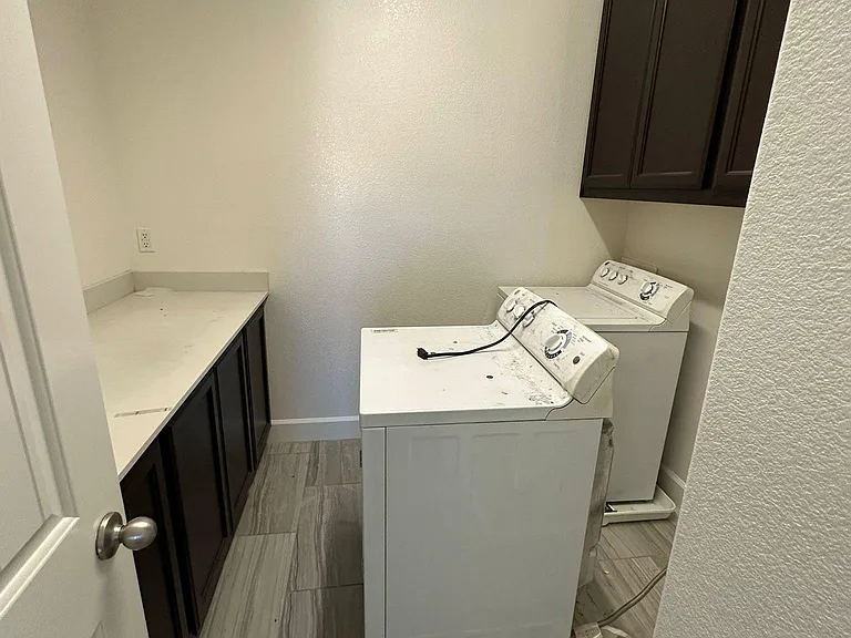 897 Blossom Rock Ln - Photo 3 of 11