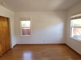 216 Cypress Ave - Photo 1 of 1