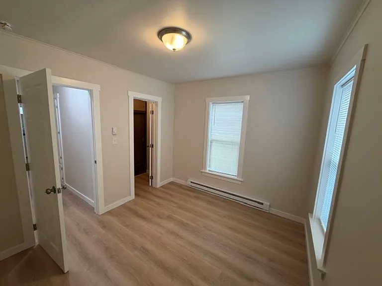 706 S Rock St - Photo 2 of 7