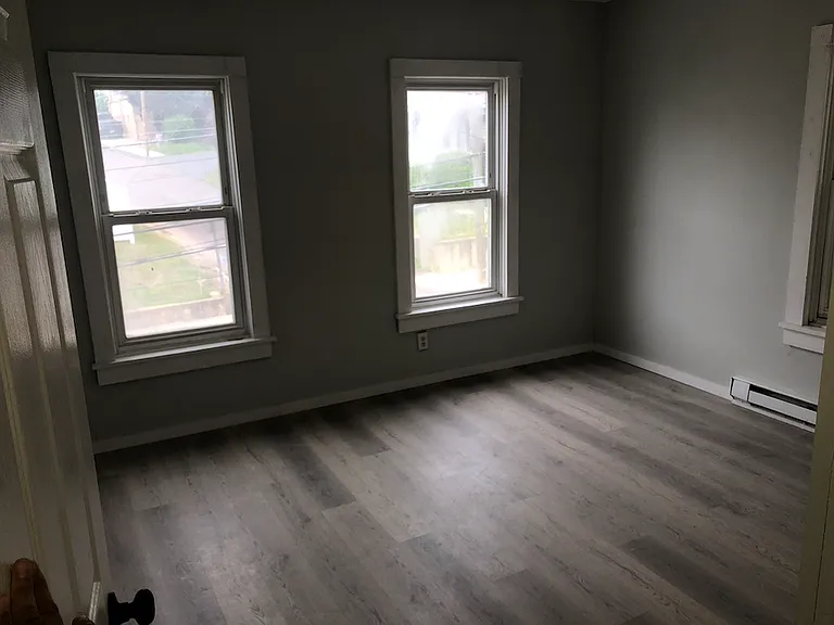 50 E Shawnee Ave - Photo 7 of 9