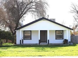 featured image of 303 Riverside Dr