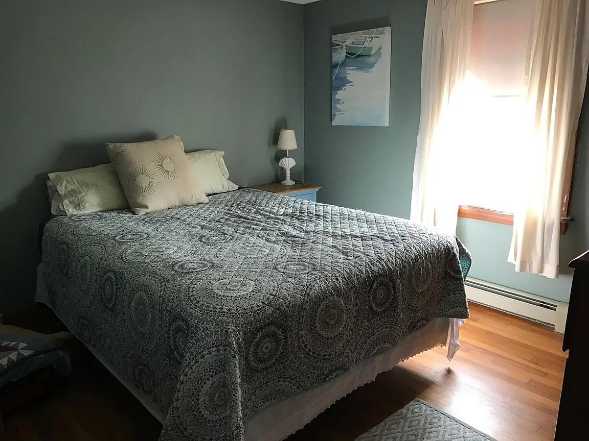 4 Breezy Point Rd - Photo 6 of 10