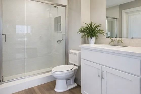 456 E Oak St Nw - Photo 5 of 7