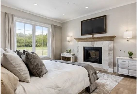 456 E Oak St Nw - Photo 6 of 7