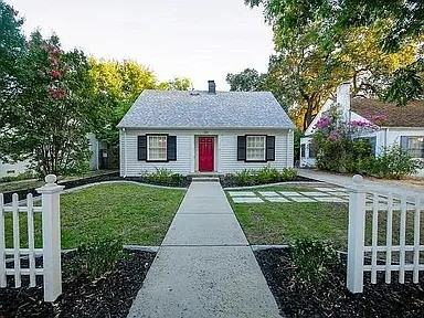 134 Jones St - Photo 2 of 14