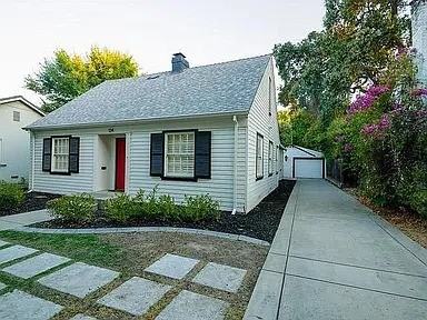 134 Jones St - Photo 4 of 14