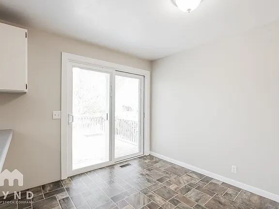 3028 W Don Francisco Dr - Photo 5 of 9