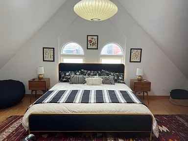 1635 N Wolcott Ave - Photo 3 of 21
