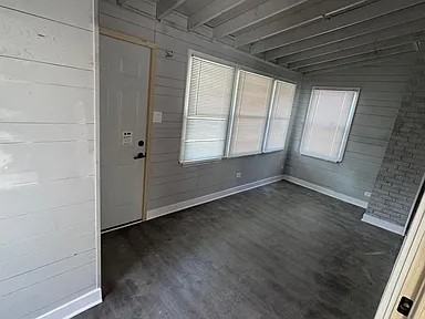 33 E Walnut Ave - Photo 5 of 14