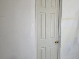 531 N Clark St - Photo 1 of 1