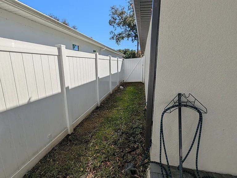 2023 White Ave - Photo 3 of 20