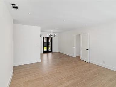 7750 Sw 17th Ter - Photo 2 of 30