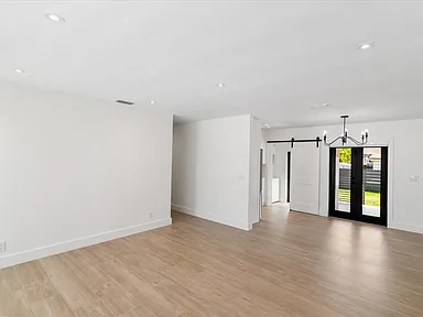 7750 Sw 17th Ter - Photo 4 of 30