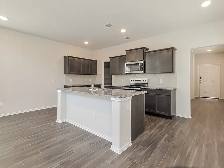 15200 Estrella E - Photo 7 of 14