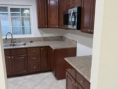 14805 Pine Ave - Photo 2 of 13