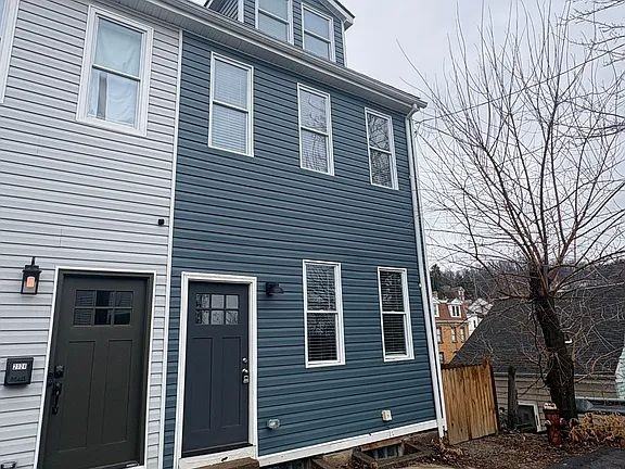 2126 Lautner St - Photo 3 of 21