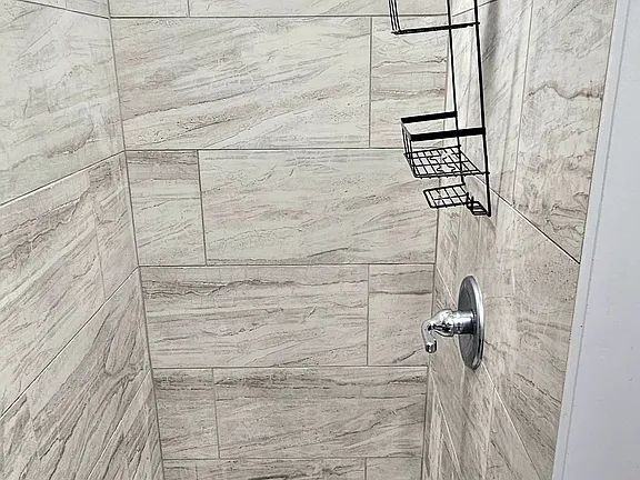 2620 Spring Garden Ave - Photo 5 of 24