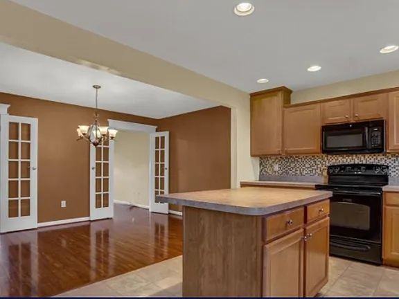 1953 Preserve Ln - Photo 6 of 33