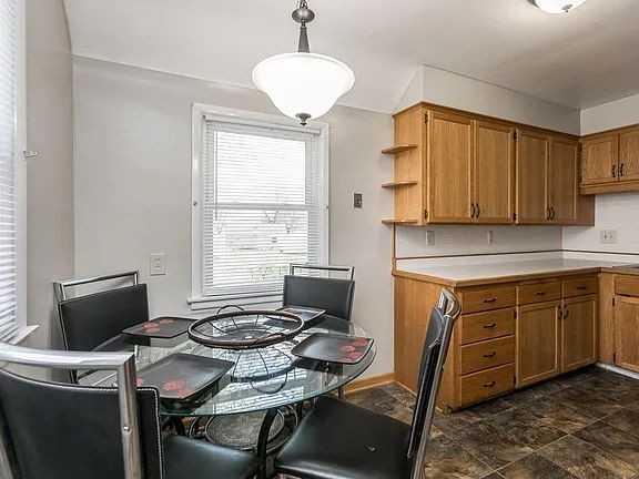 1251 Golfview Dr Ne - Photo 7 of 22